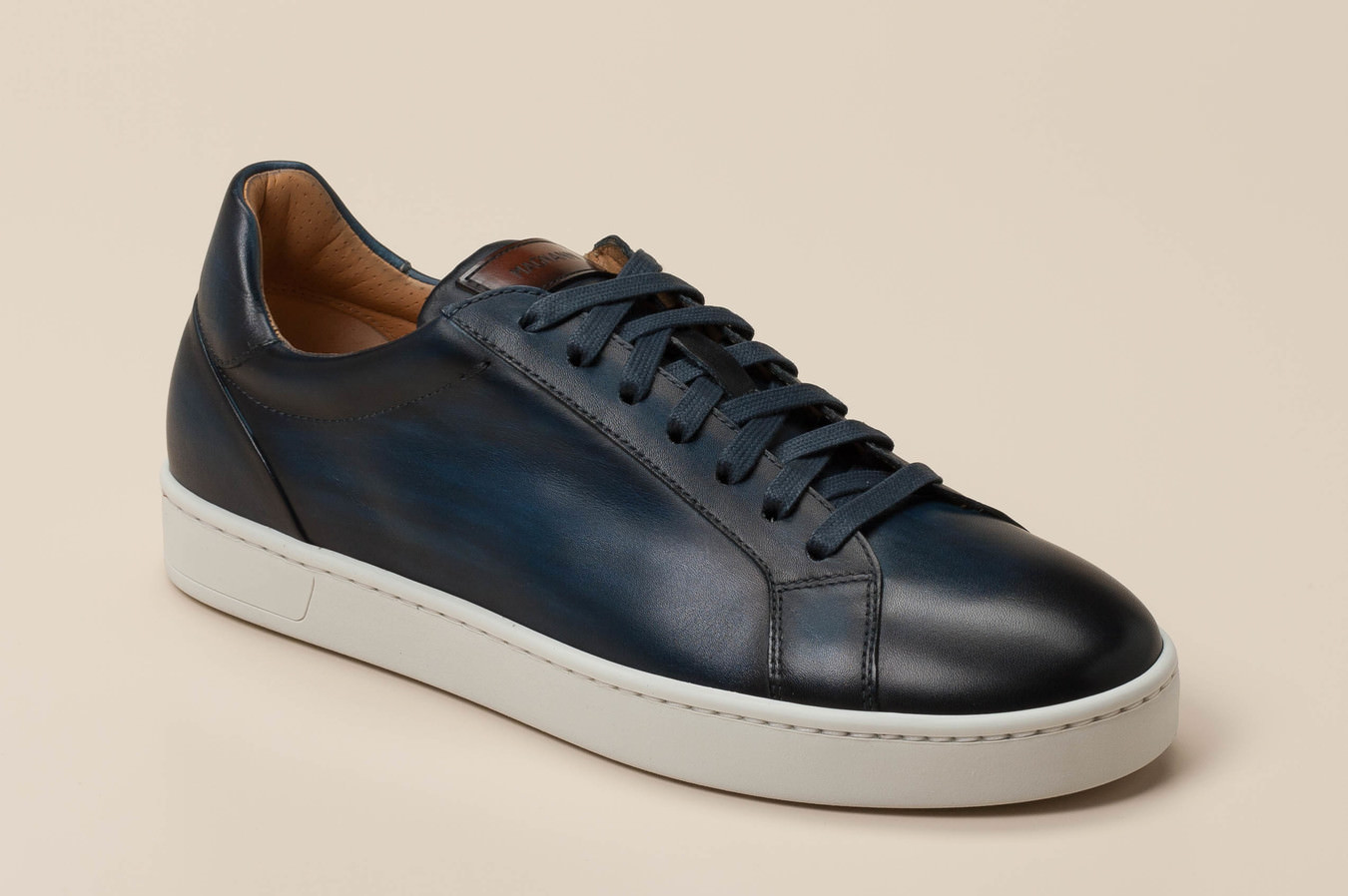 magnanni jackson sneaker